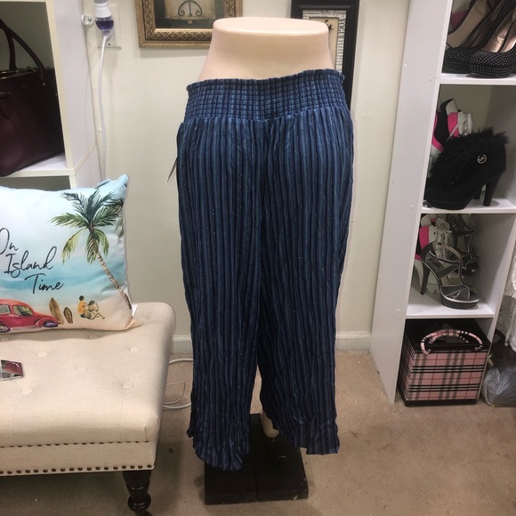 Ana A New Approach High Rise Cropped Wide Leg Pant - Picture 2 of 10